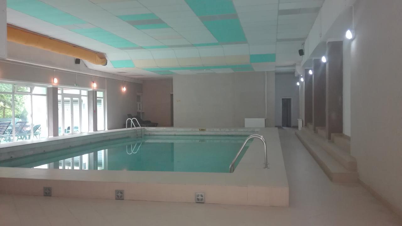 Hotel Diana Geoagiu Băi Exteriör bild