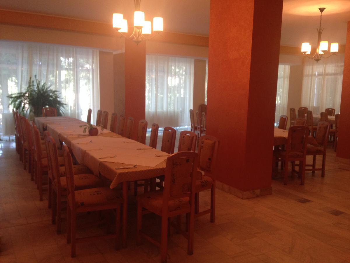 Hotel Diana Geoagiu Băi Exteriör bild